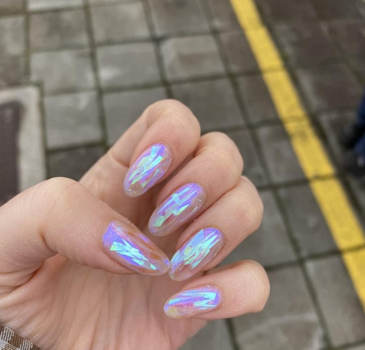 aurora nails