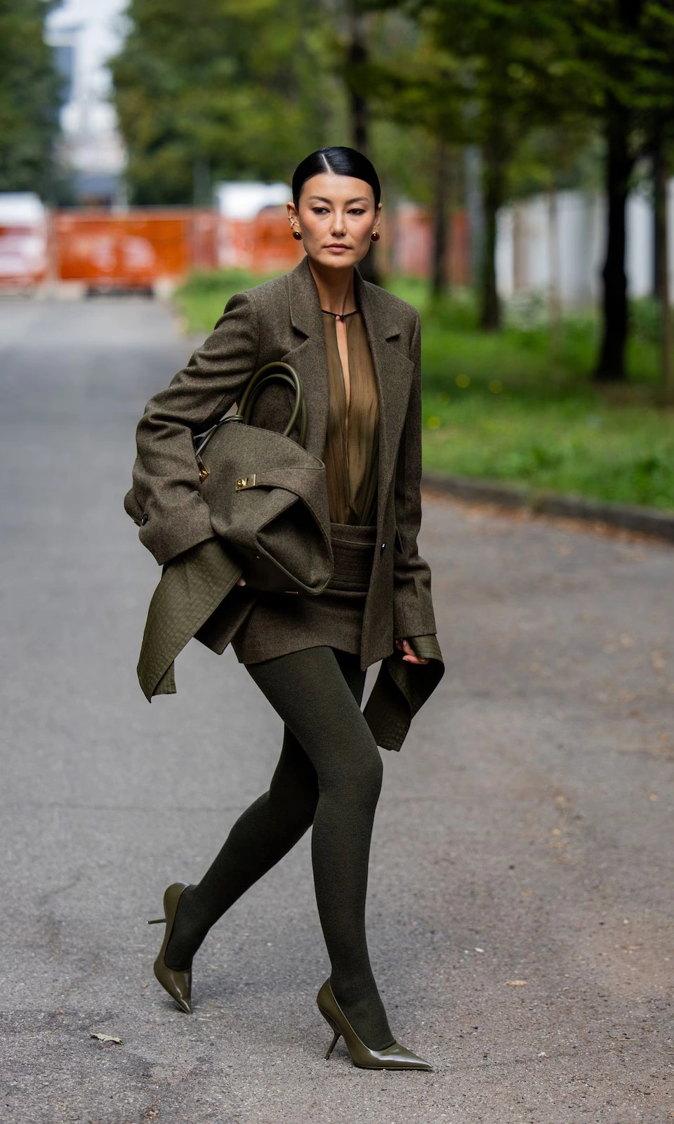 4 maslinasto zelena street style