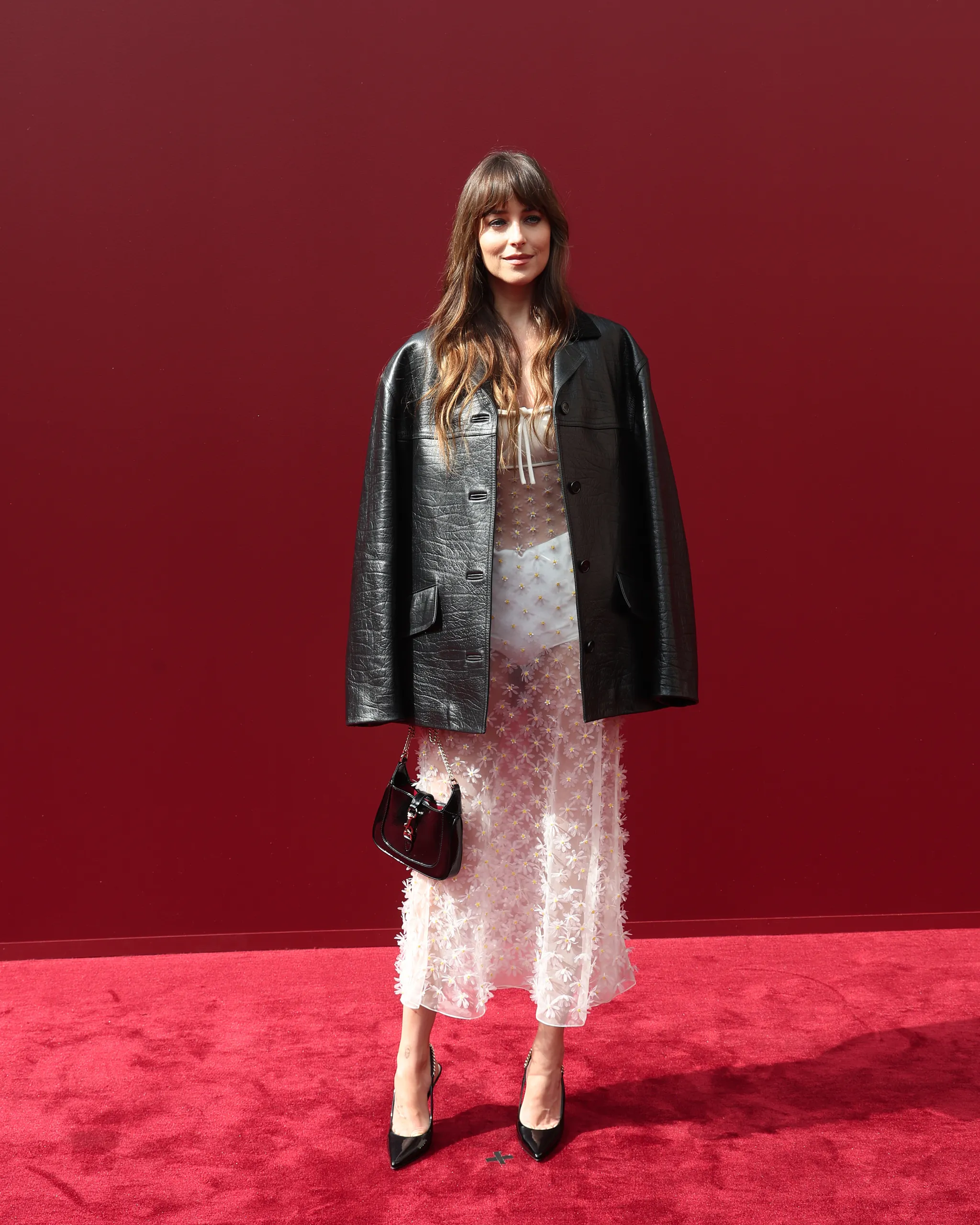 dakota johnson gucci