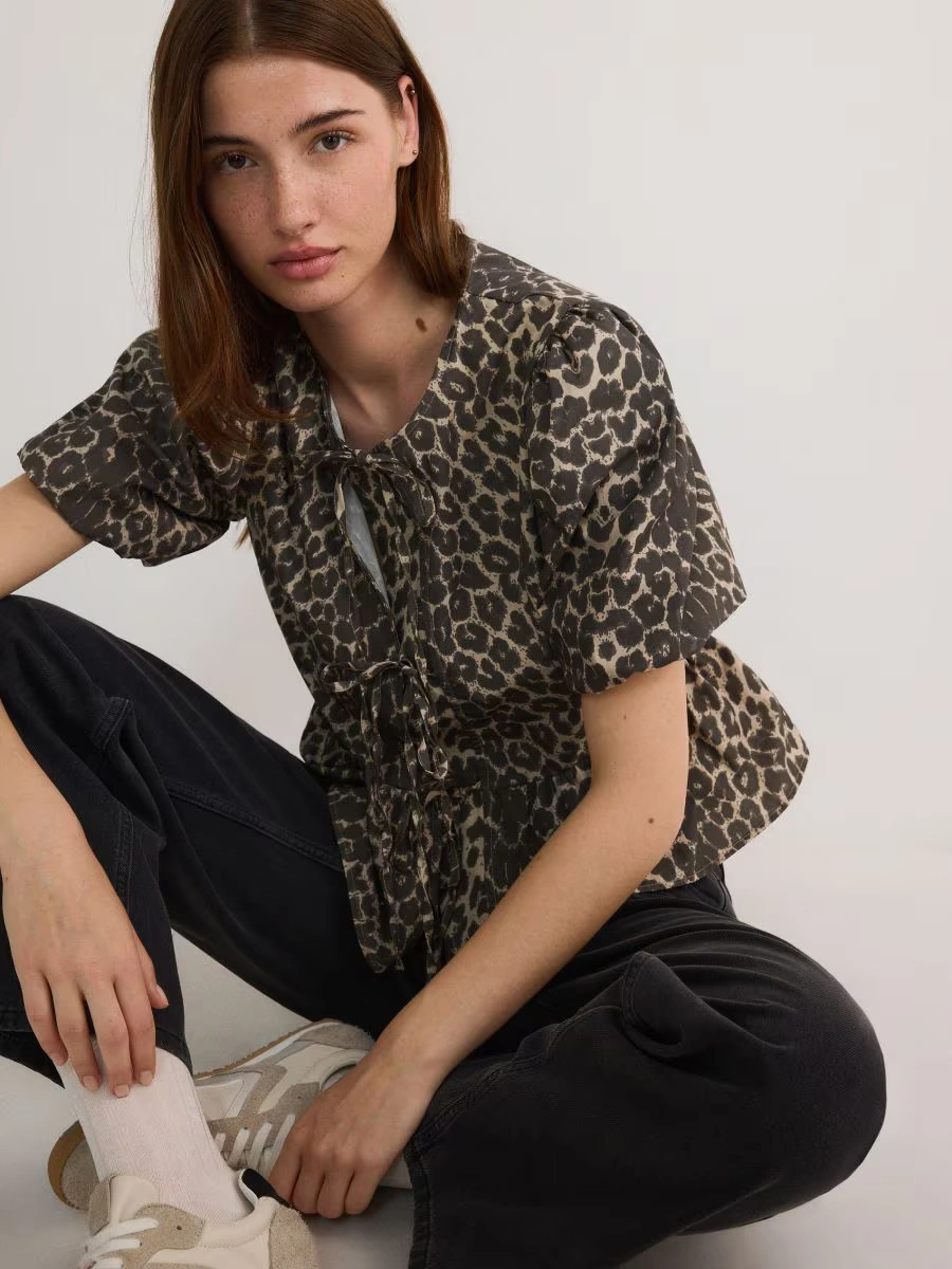 reserved leopard print bluza