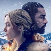 The mountain between us, film, zima