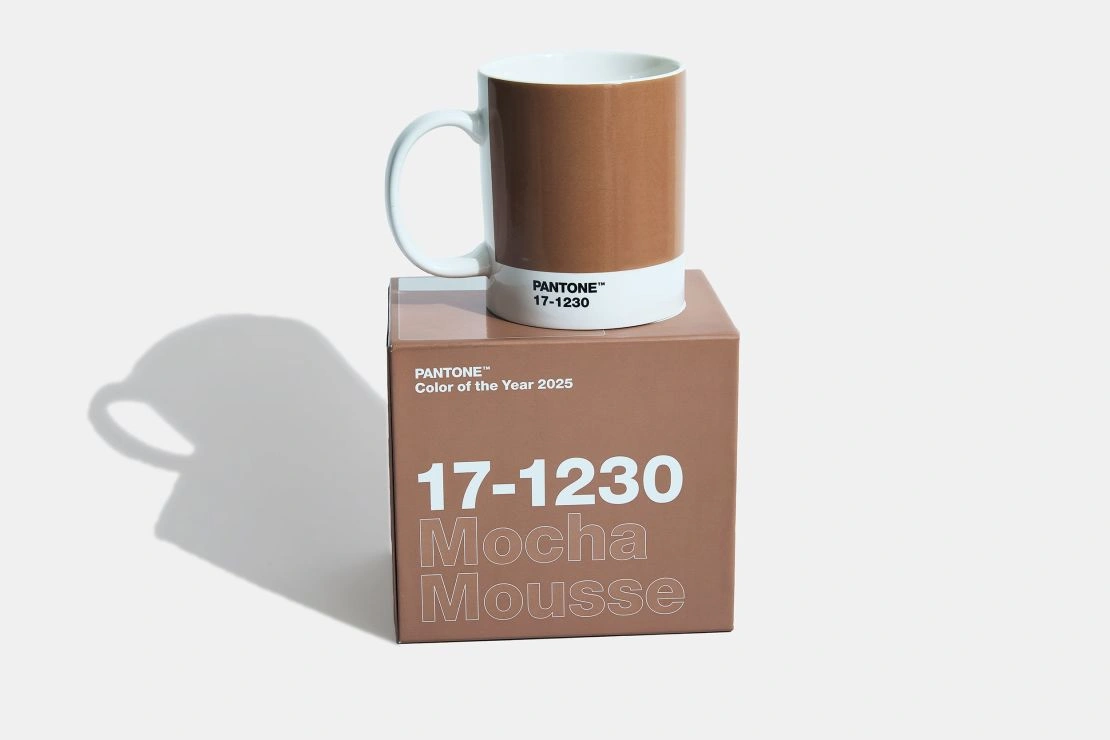 pantone-mocha-mousse-boja godine 21025