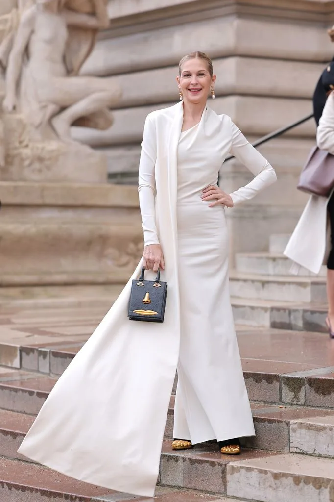 Paris Couture Week Street Style 2025 Kelly Rutherford