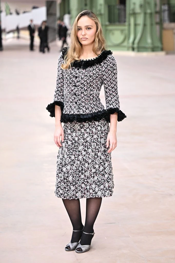 Paris Couture Week Street Style 2025 lily deep