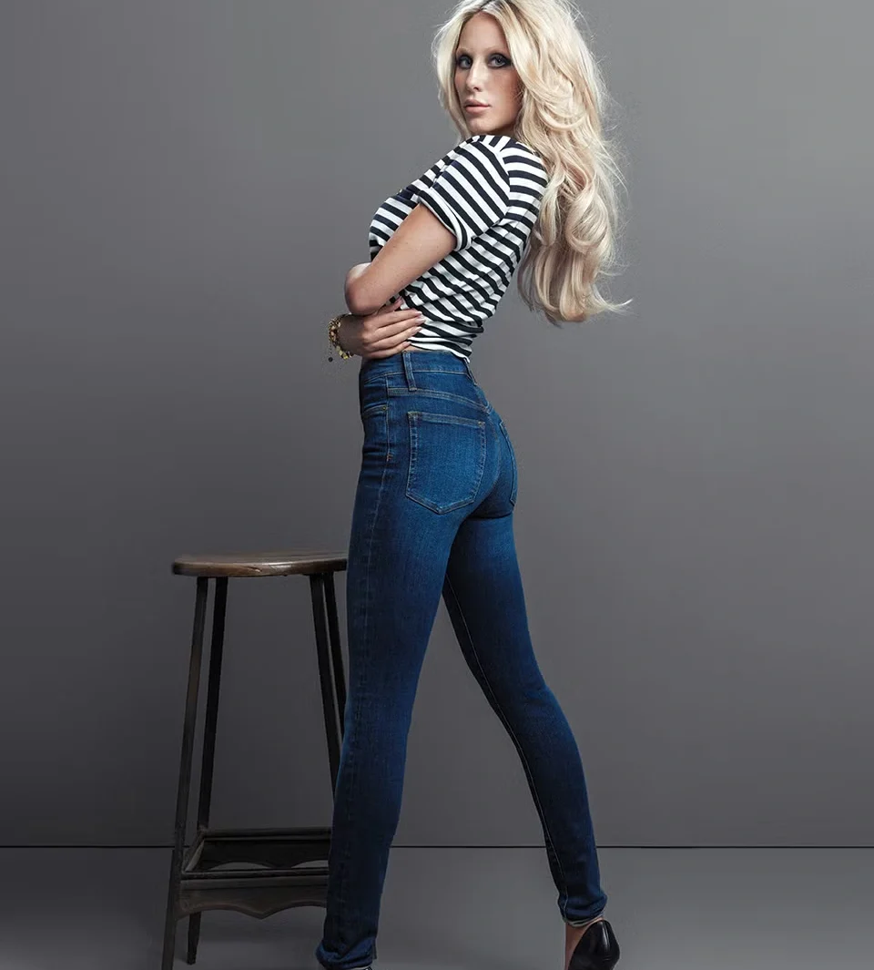 alix earle skinny jeans