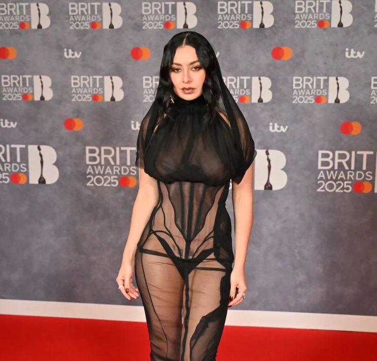 charli xcx brit awards-2025