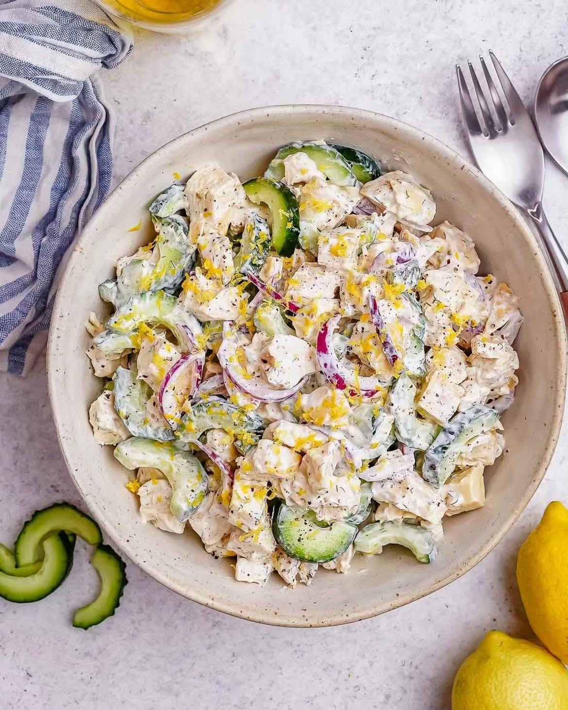 Tzatziki salata s piletinom